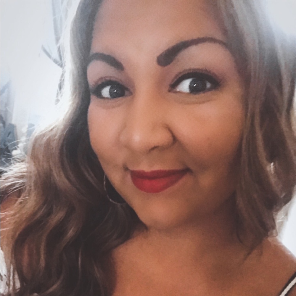 Meet your Posher, Kym